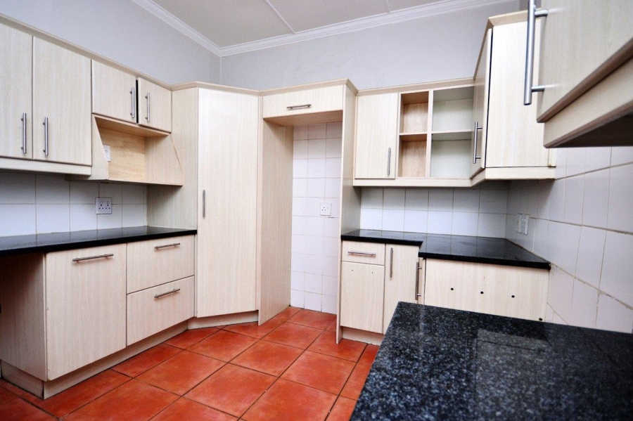 To Let 3 Bedroom Property for Rent in Green Point Western Cape